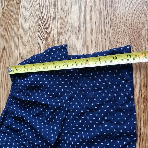 (XS) American Eagle Spotted One Shoulder Ruffle Detail 100% Viscose Top - Picture 4 of 9